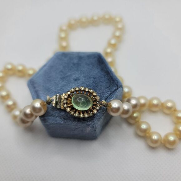 JOSEPH MAZER Vintage Faux Pearl Necklace - Picture 5 of 9